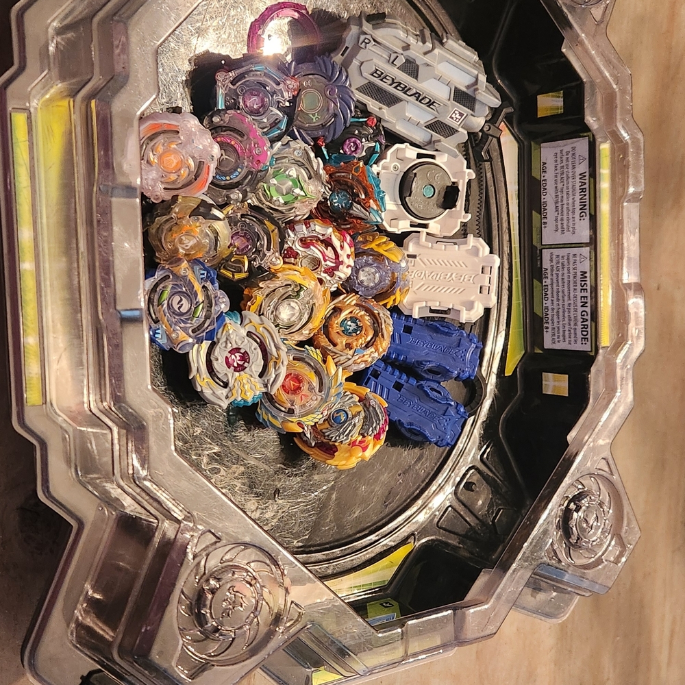 Beyblade Burst Battle Set - Multicolor
